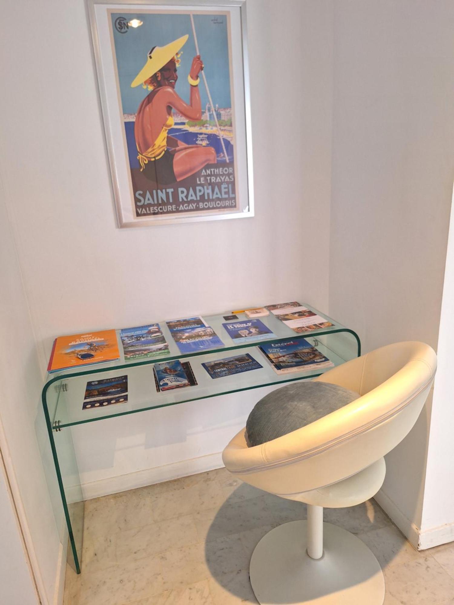 Appartement T3 Plein Centre Saint-Raphaël 外观 照片